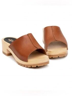 Swedish Hasbeens Cognac Leather Slide Clogs